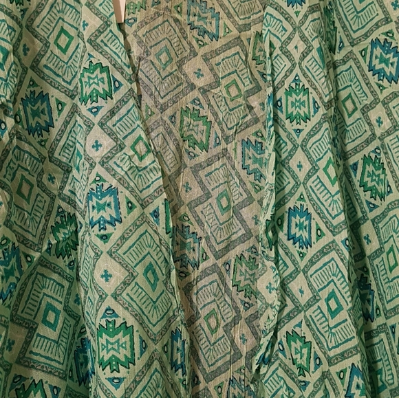 Beautiful  Cover Ups - Picture 2 of 2